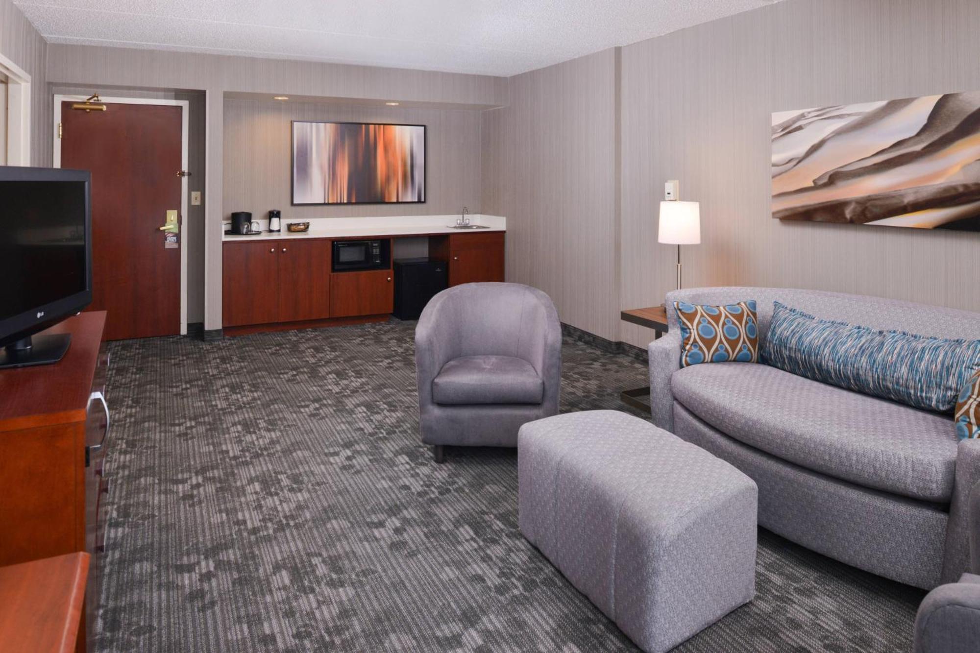 Courtyard By Marriott Charlotte Gastonia Hotel Exterior photo
